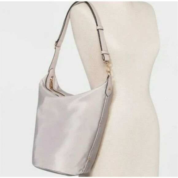 ✨A New Day Convertible Sling Handbag✨ - Picture 1 of 10